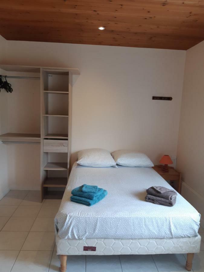 L'Abri D'Emilie - Chambre D'Hotes Saint-Xandre Dış mekan fotoğraf